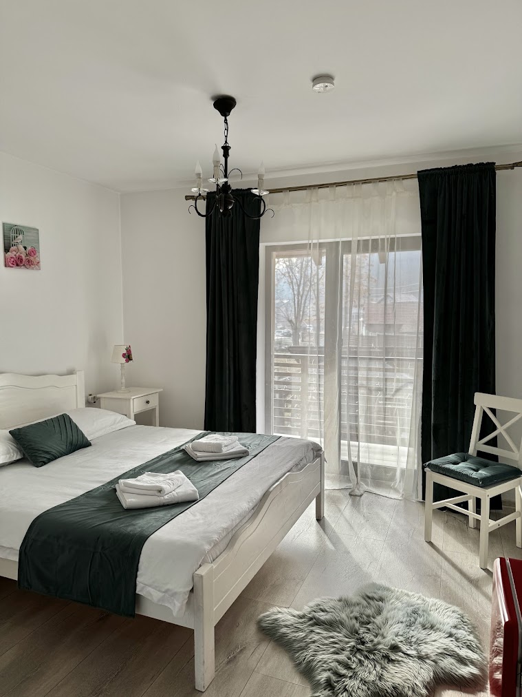 Cazare Premium de Paște 2026 – cu acces la Jacuzzi Privat Wellis 